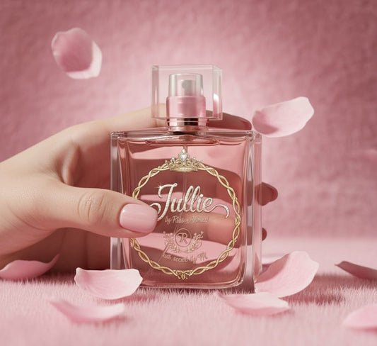 Jullie - The Scent of Romance by TR